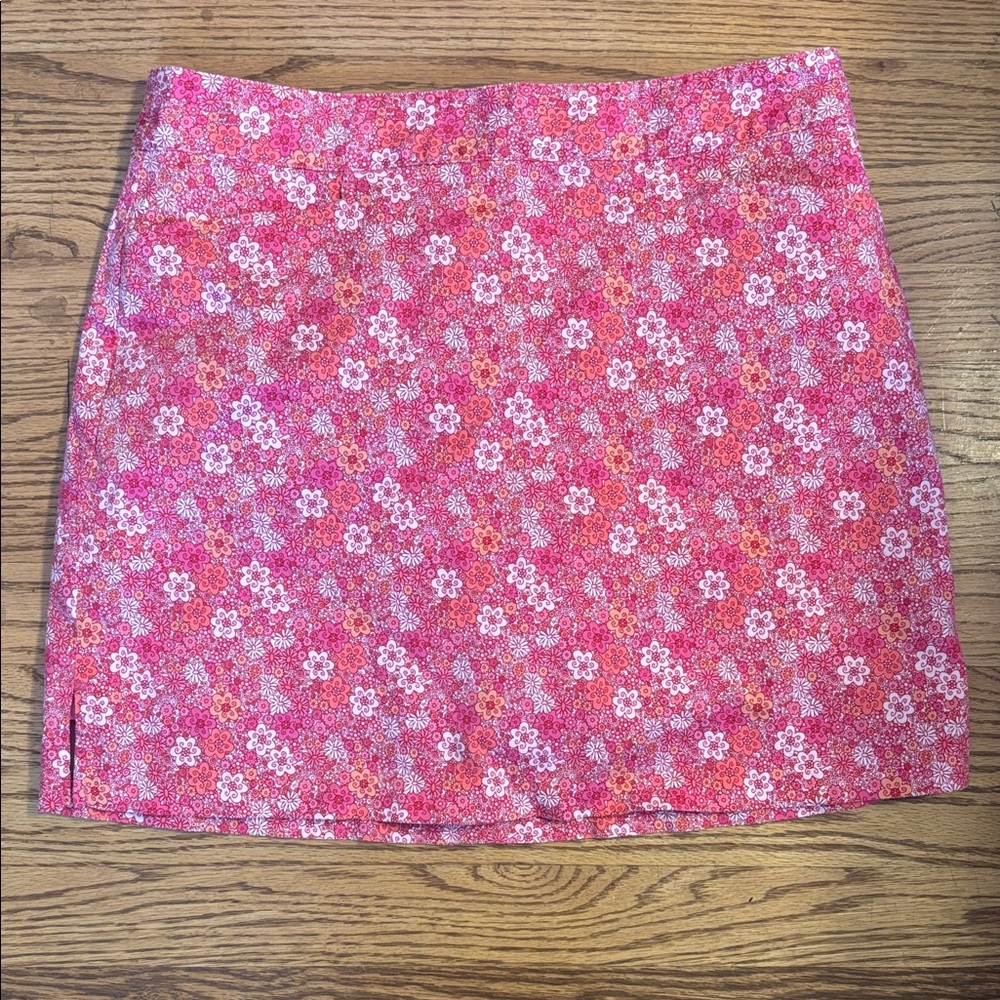 Lady Hagen Pink Floral Women's Skort. Women’s size 8